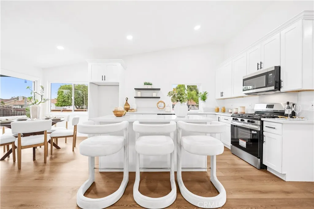 24331 Finley, Moreno Valley, California 92553 home-pic-10